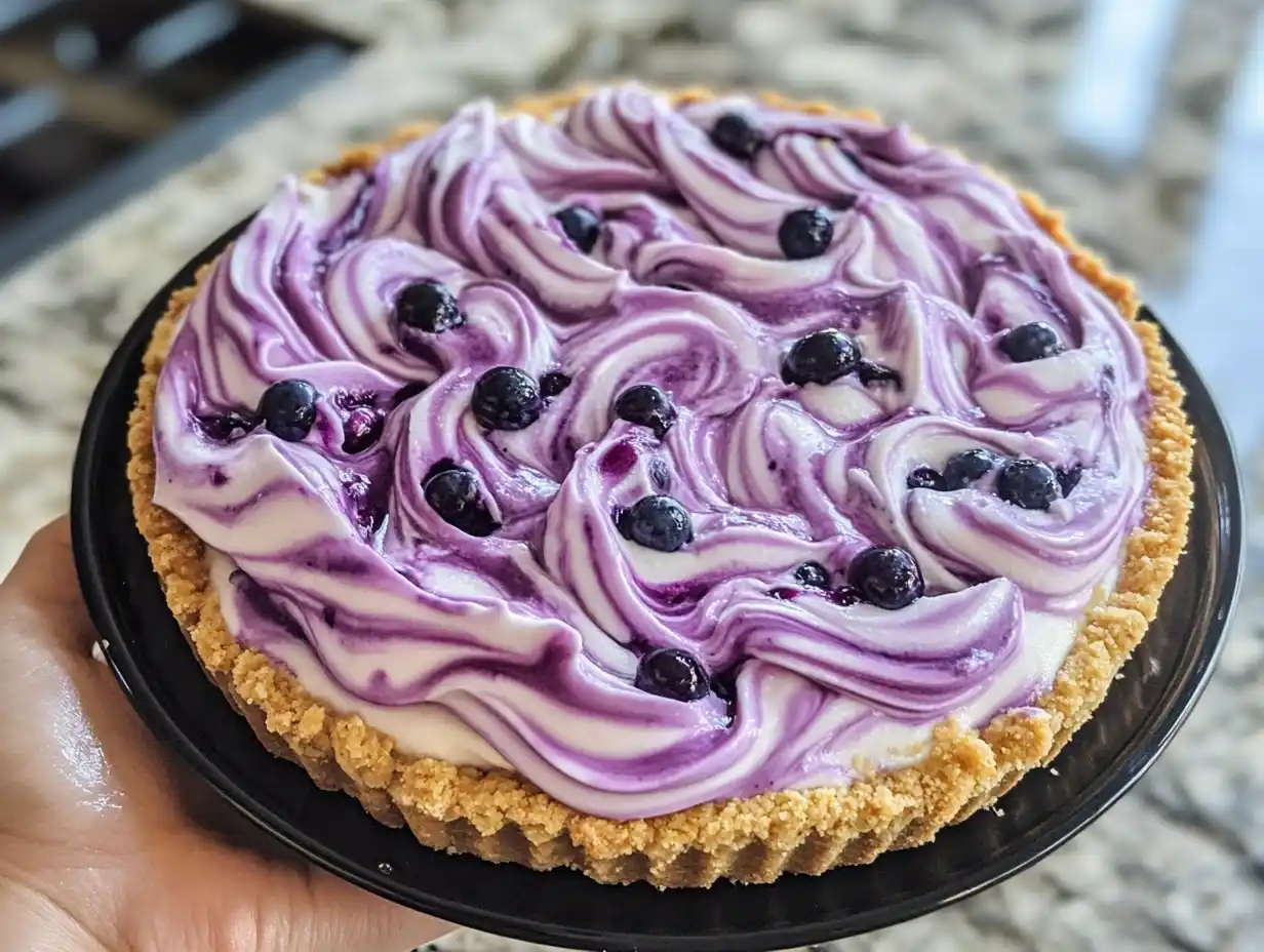 Easy Blueberry Cool Whip Cheesecake: Party-Ready Dessert